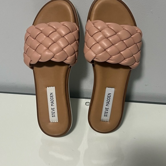 Steve Madden Women's Blush Woven Slide Sandals - Picture 5 of 7